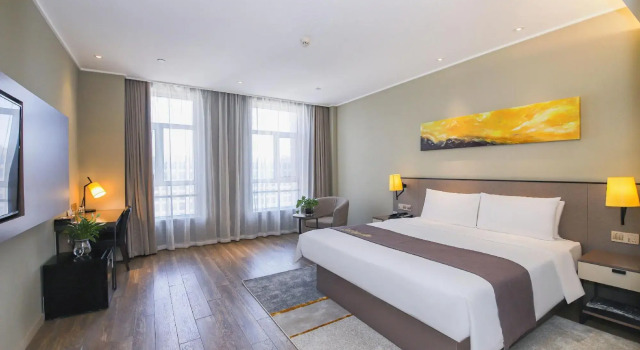 Yalan SEL High-Rise Hotel (Wuliying Subway Station), Rezerwuj Hotel Tanie hotele w Hohhot