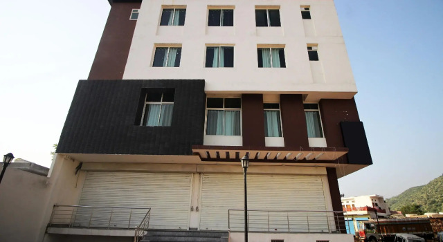 OYO 9424 Hotel Eden, Забронировать Отель Отели штата Раджастхана с завтраком, Завтраки