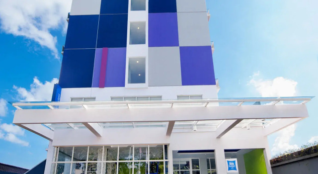 Ibis Budget Semarang Tendean