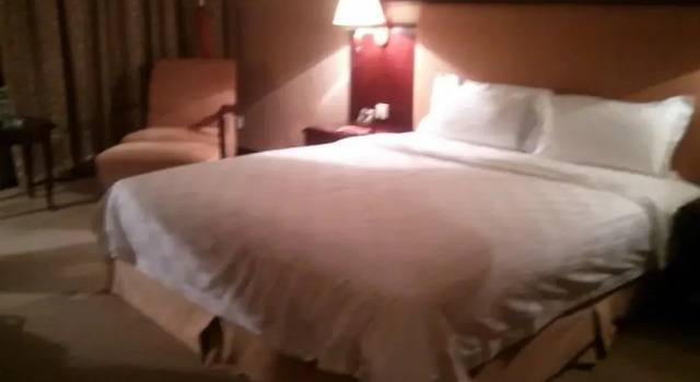 Four Seas Hotel, Rezerwuj Hotel Zhongshan Guangdong
