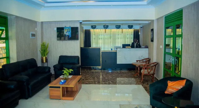 Highlands Suites Hotel