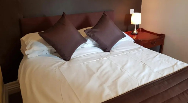 Двухместный номер Standard Old George Hotel