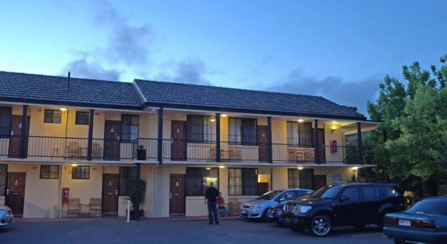 Country Plaza Motel, Prenota Motel Queanbeyan New South Wales