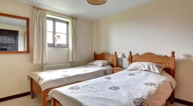 Cozy Farmhouse in Benenden With Terrace, Book Hotel 3-stjernede hoteller i High Weald, 3*