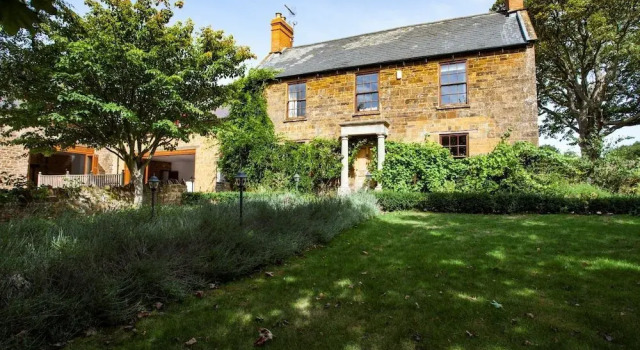 Water Bridge Farmhouse, Book Hotel Adderbury 