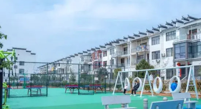 Zhuyin Siyuan Homestay, Prenota Hotel Shangrao Jiangxi