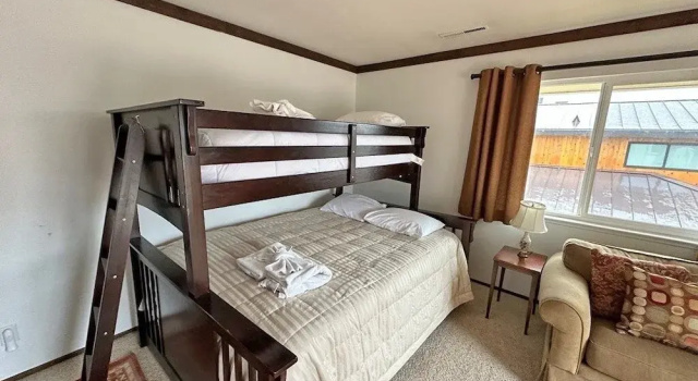 Коттедж 2148 Inverness Drive 3 Bedroom Home