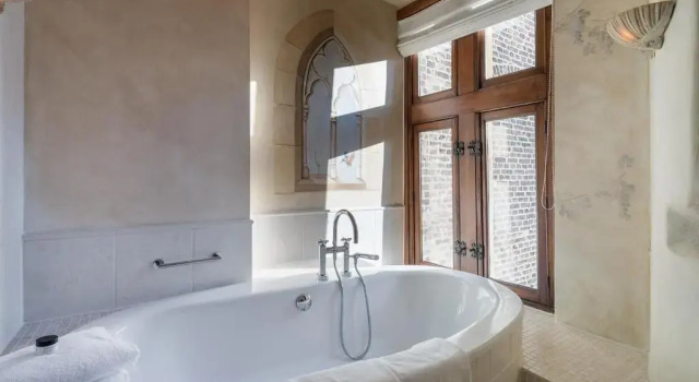 Люкс Superior Van der Valk Hotel Kasteel Terworm