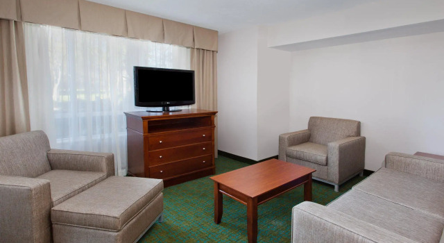 Двухместный люкс DoubleTree by Hilton Brunswick