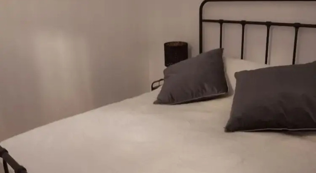 Avlu manzaralı Konfor üç kişilik oda maison d'hôtes Lacour