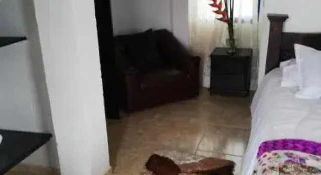 Casa Hotel 3 Palmas, Забронировать Отель Кимбайя 