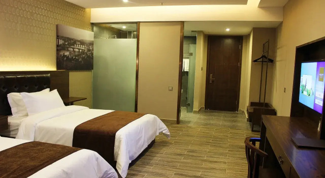 James Joyce Coffete Baogang Center Branch Hotel, Забронировать Отель Отели Шэньчжэнь 3 звезды, 3*