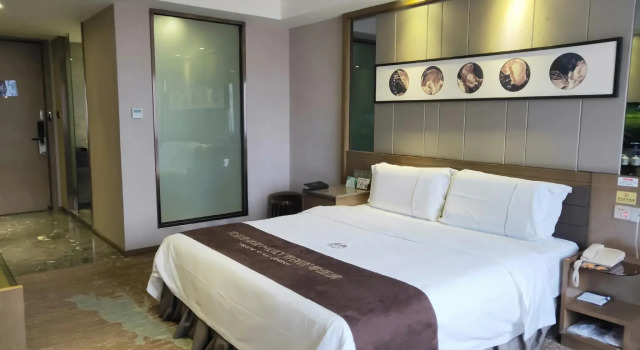 Insail Hotels (Gongbei Port Zhuhai), Boek Hotel Hotels in Guangdong met parkeren, Parkeren