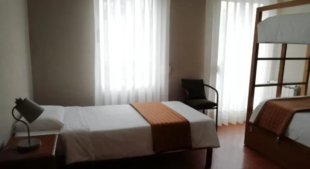 Трёхместный номер Standard Being Porto Hostel