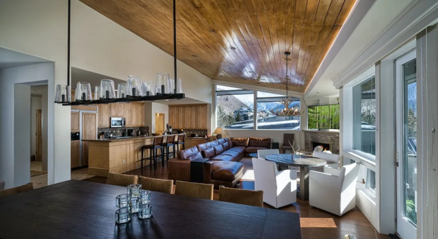 Номер Standard с 5 комнатами Vails Mountain Haus at the Covered Bridge