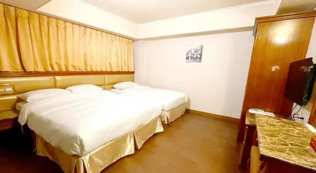 Трёхместный номер Standard Spring Art Hotel