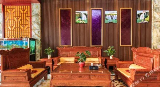 Liancheng Business Hotel, Book Hotel Hoteller i Laibin med parkering, Parkering