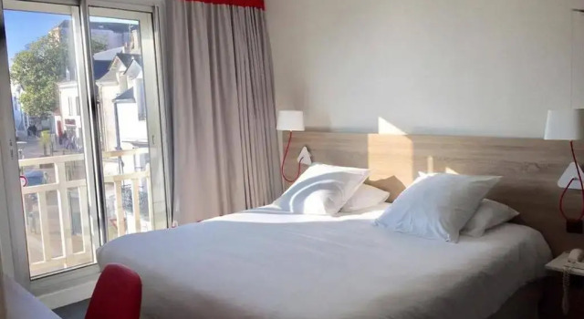 Hôtel Beau Soleil, Забронировать Отель Порник Loire-Atlantique, рядом с Казино Порника