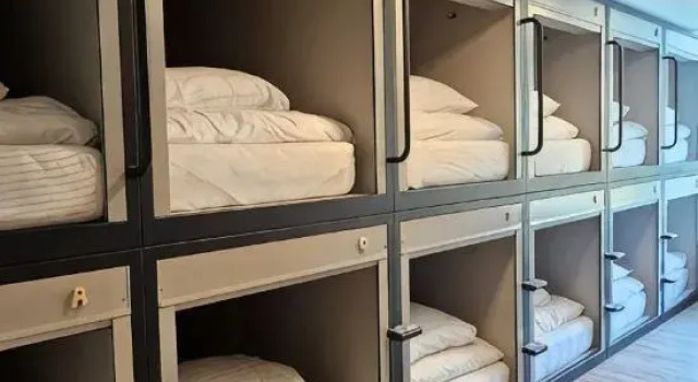 Капсула Deluxe Dutchies Hostel
