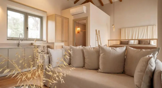 Вилла Elies Residences Luxury Apartments