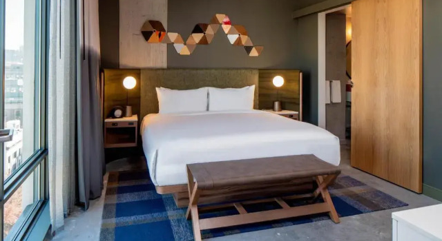 Двухместный люкс c 1 комнатой Hyatt Centric Downtown Portland