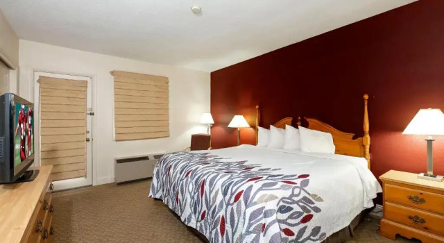 Двухместный люкс Red Roof Inn & Suites Hazleton