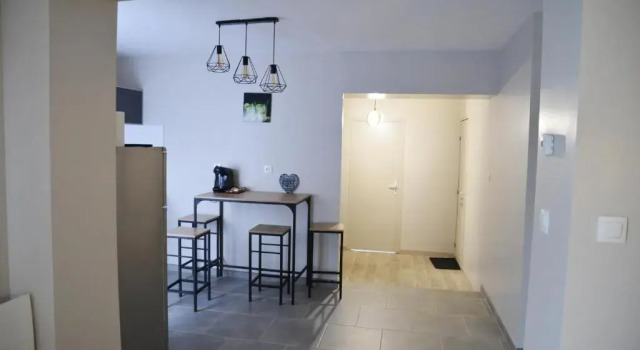 sweet In apartment, Đặt Căn hộ Khách sạn ở Vicq bao gồm bữa sáng, Bữa sáng