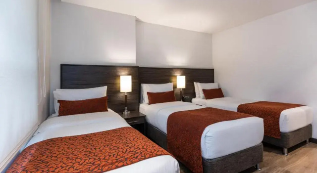 Трёхместный номер Standard AZ Hotel