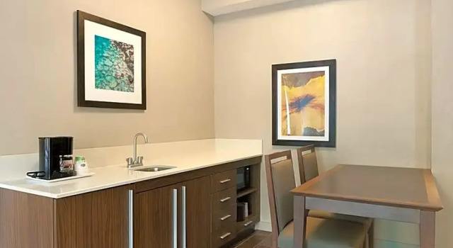 Двухместный люкс c 1 комнатой Hampton Inn & Suites Charlotte/Pineville