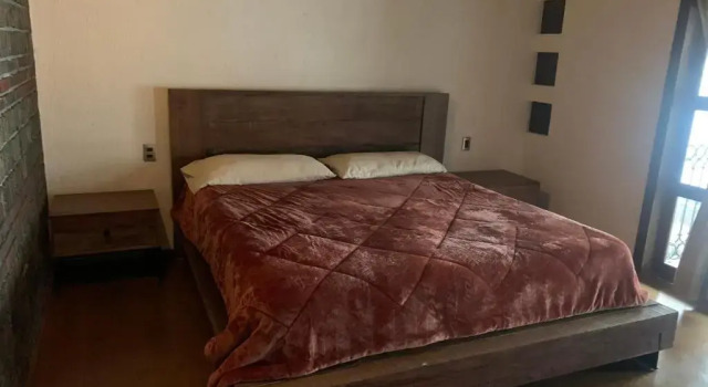 Loftmetepec55, Rezerwuj Hotel Hotele w Toluca z parkingiem, Parking