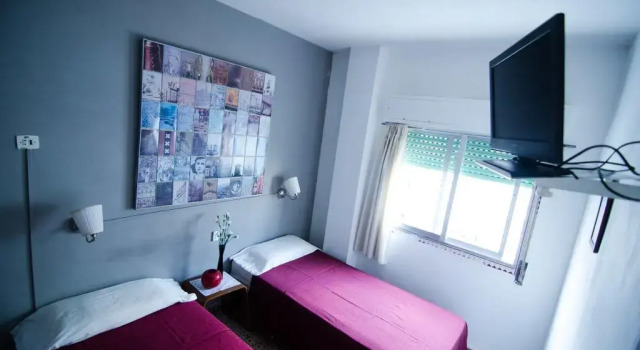 Трёхместный номер Standard Málaga Inn