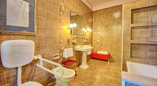 Вилла с 6 комнатами Villa Lauretana by PosarelliVillas