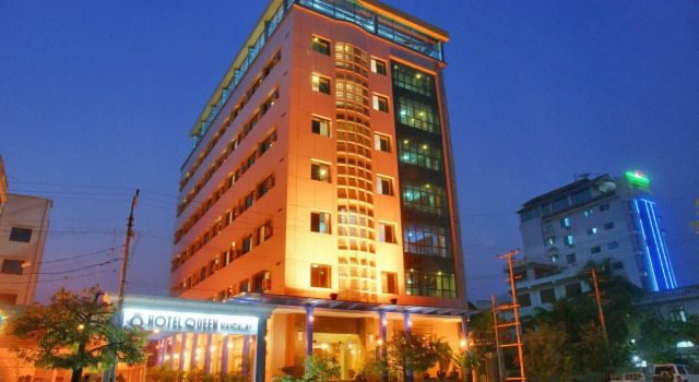 Hotel Queen Mandalay
