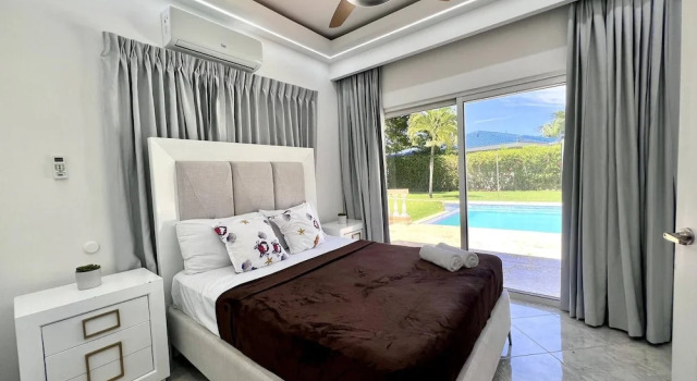 Casa Linda 756 - 5br Modern Villa In Sosua!