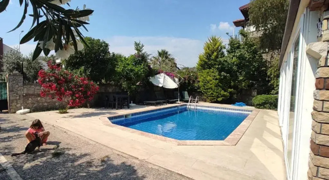 Willa Villa Ruby