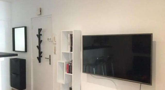 Апартаменты Appartement au calme avec terrasse