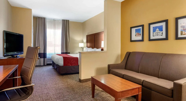 Люкс c 1 комнатой Comfort Suites Montgomery East Monticello Dr