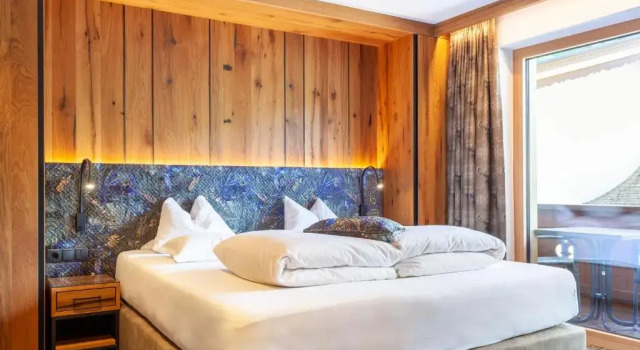 Двухместный номер Deluxe с балконом Hotel Jäger