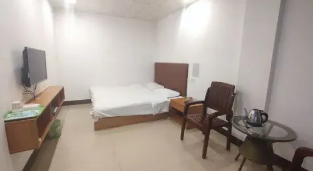 Yulin Zhicheng Inn (Hongjin Agricultural and Sideline Products Wholesale Market), Prenota Hotel Hotel a Yulin con parcheggio, Parcheggio