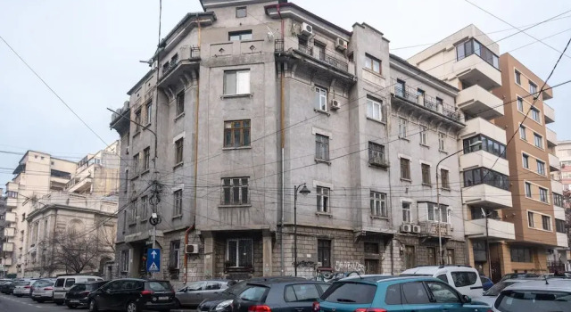 GOLDEN LEAF - Stunning Central 1BR Apt, Забронировать Отель Бухарест Muntenia, рядом с Музей коллекций произведений искусства