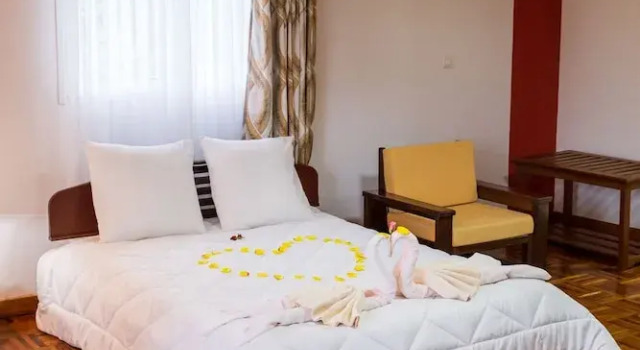 Бунгало Comfort Andasibe Lemurs Lodge