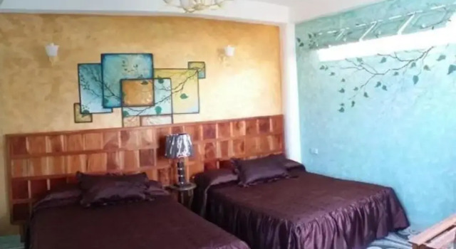 Girasol and Friends Rooms, Забронировать Отель Отели Santiago de Cuba Province с завтраком, Завтраки