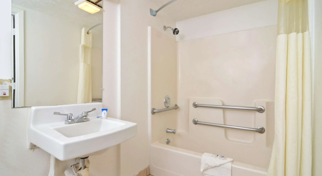 Двухместный номер Standard Americas Best Value Inn - Lincoln
