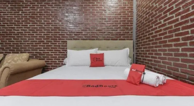 Camera doppia Deluxe RedDoorz Plus At Ampera Raya