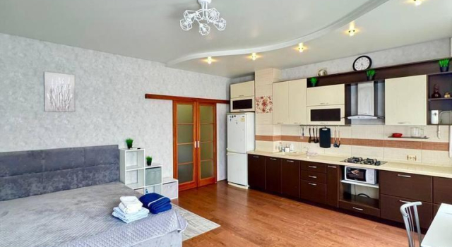 Apartments on Kalinin Avenue 3/34, Prenota Appartamento Hotel a Barnaul con parcheggio, Parcheggio