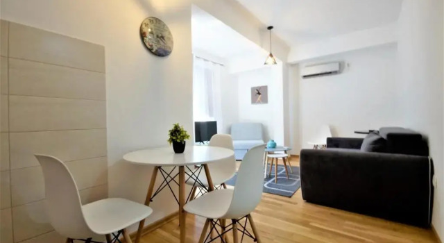 Apartment IPEK, Забронировать Апартаменты/квартира Апартаменты Старого города Будвы - Будванская ривьера, Апартаменты/квартира