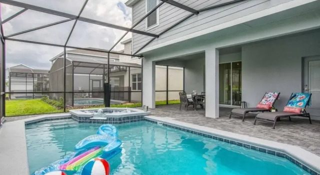 Windsor Island - 7 Bedrooms w/ Pool - 4403WI 7 Home by RedAwning, Buchen Sie Ferienhaus Hotels in Four Corners mit Pool, Schwimmbad