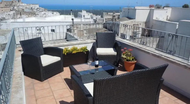 Коттедж Casa Josephina - Three Level Stone Home With Balcony, 2 Roof Terraces & Sea Views
