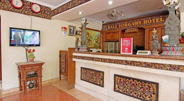 Zen Rooms Paradise Legian Hotel Bali