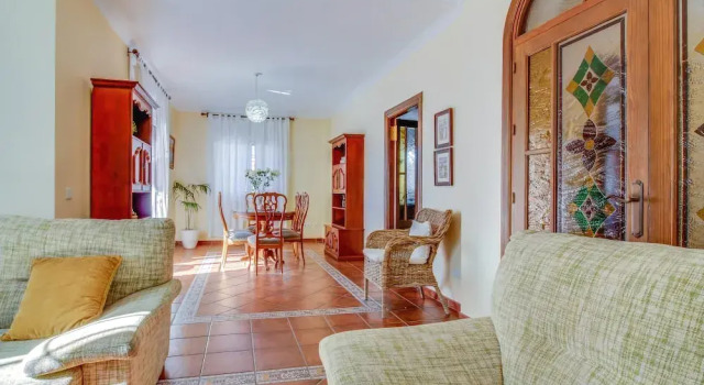 Villa Jara, Varaa Villa Nerja Axarquía